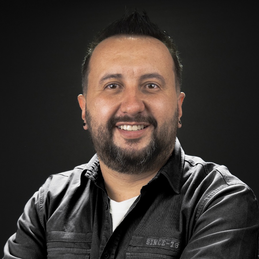 Juan Camilo E.